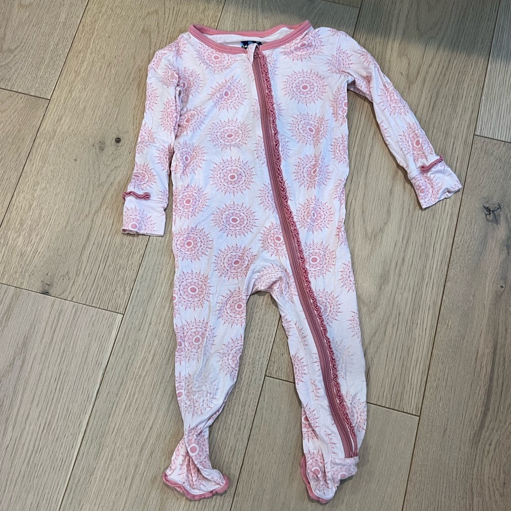 Kickee pants 12-18 months